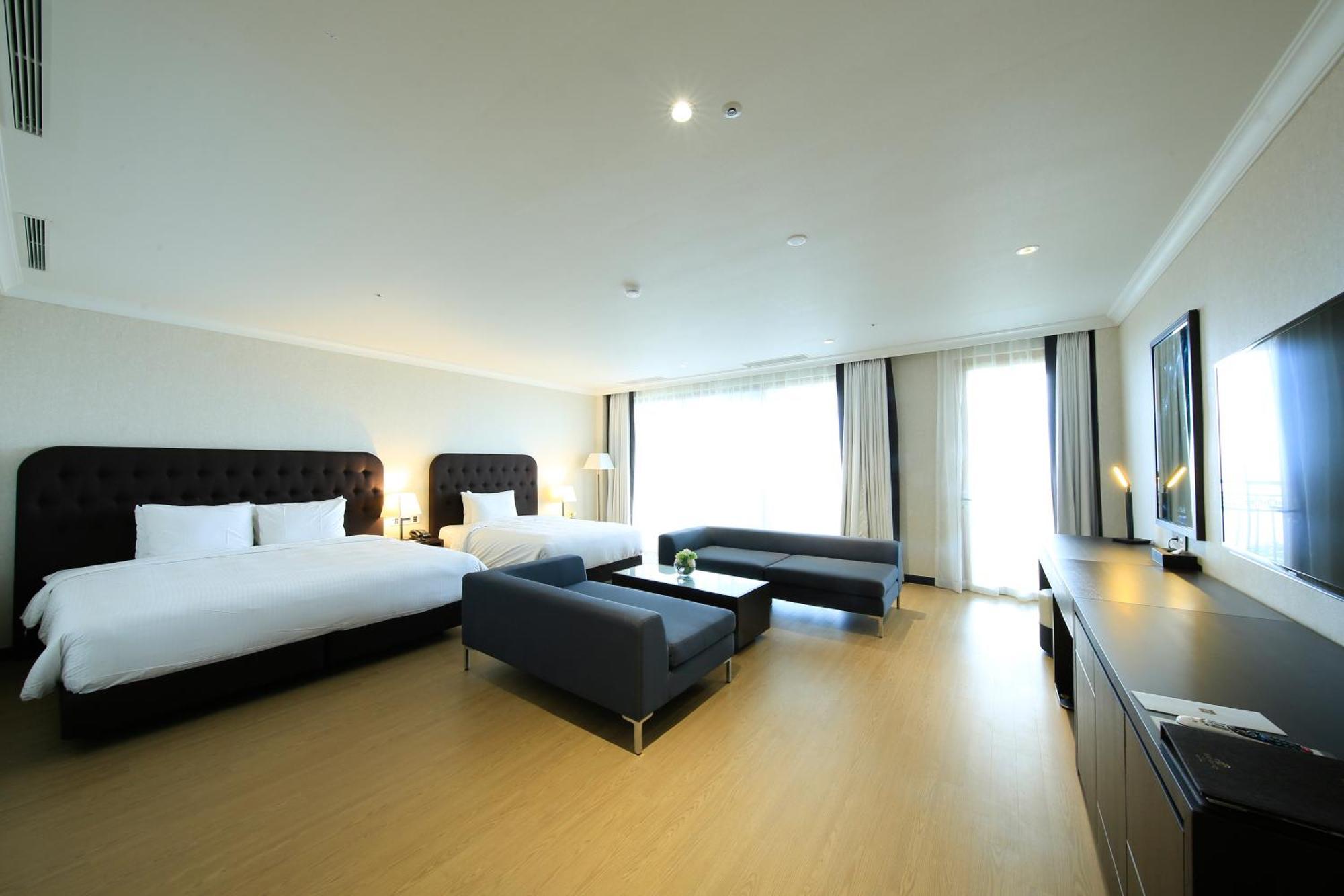 Jeju Booyoung Hotel & Resort Seogwipo Habitación foto